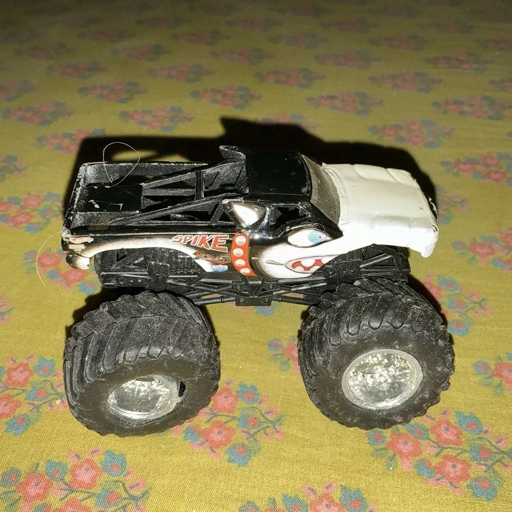 Hot Wheels‎ Monster Jam Spike Unleashed Truck 1:64 Mattel HTF RARE